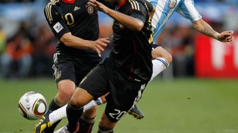 青春风暴4-0碾压潘帕斯雄鹰