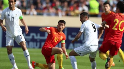 墨西哥vs伊朗对决复盘：亚洲劲旅如何被北美之王碾压