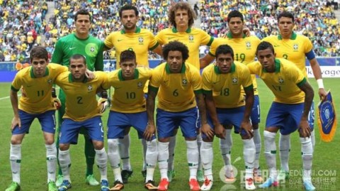 库蒂尼奥世界波难救主 巴西1-1瑞士终结40年首战全胜