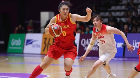 国际女篮邀请赛中国女篮不敌日本，双塔战术再遇外线危机