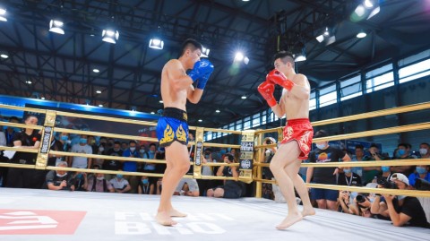“盛世英豪”巅峰对决：擂台上绽放的中华搏击魂